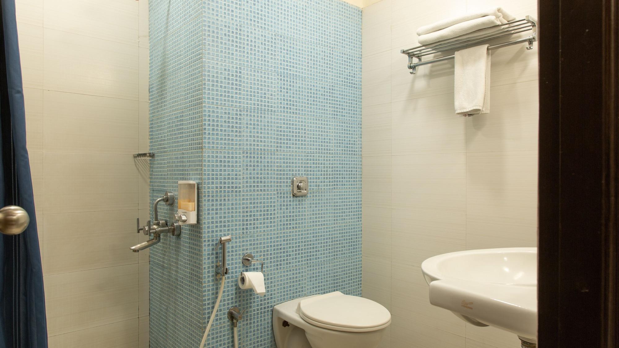 Trivandrum Hotel Kazhakuttam