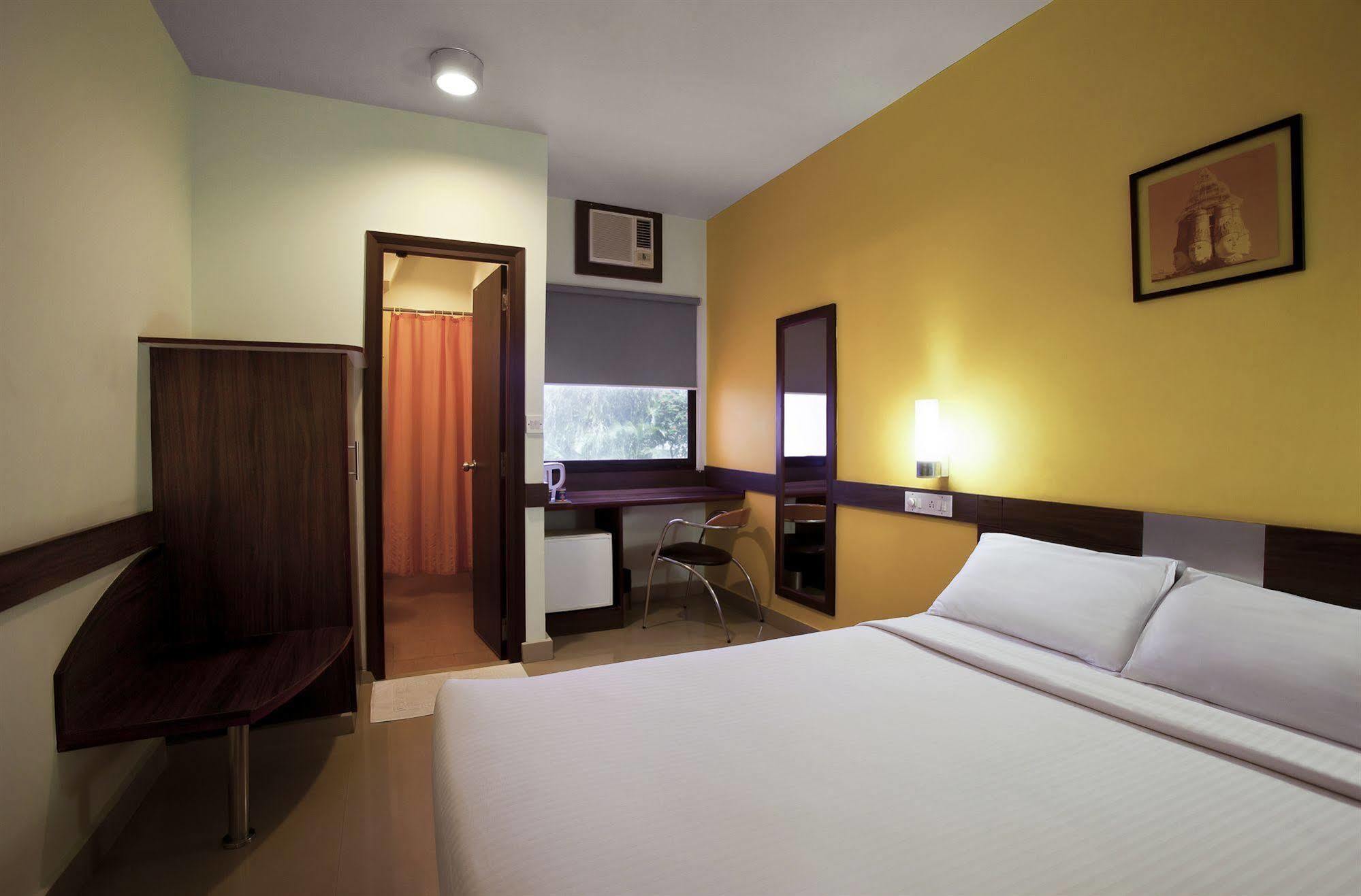 Hotel Trivandrum Kazhakuttam